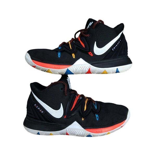 LIMITED Edition 2018 Nike Kyrie 5 'Friends' Size 6 - Picture 11 of 14